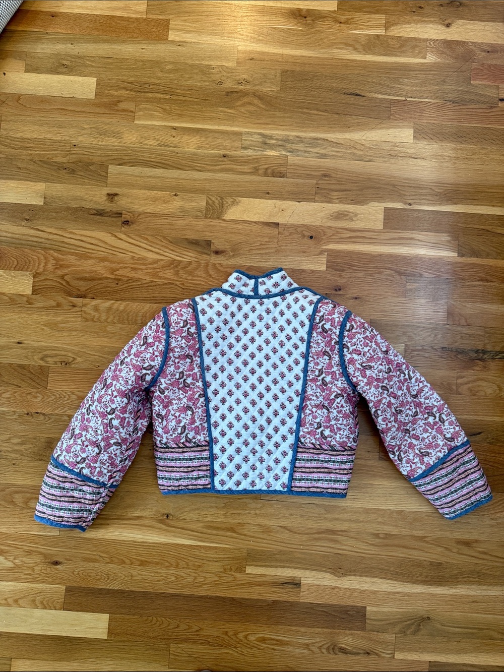 Reversible Patterned Quilted Cropped Jacket - Picture 4 of 4